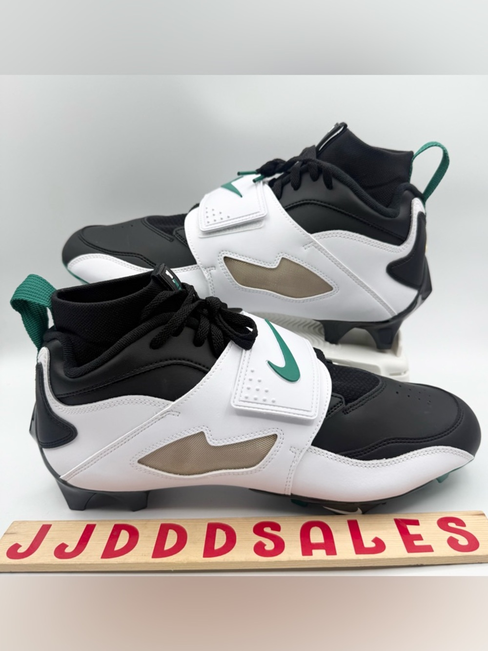 Nike Diamond Turf 93 TD Football Cleats 'Emerald' Eagles HF5298-102 Men’s Sz 12